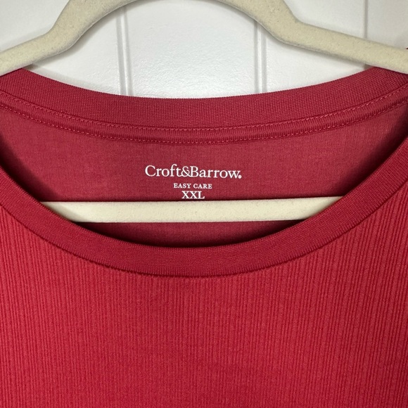 Croft & Barrow Red Short Sleeve Tee - Picture 2 of 3